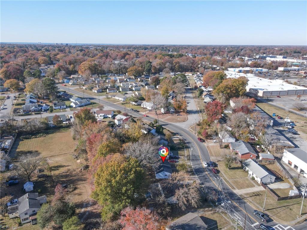 138 Weaver RD E