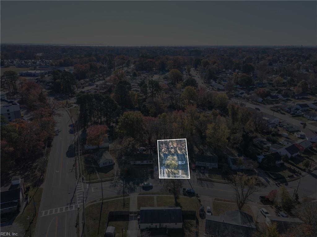 138 Weaver RD E