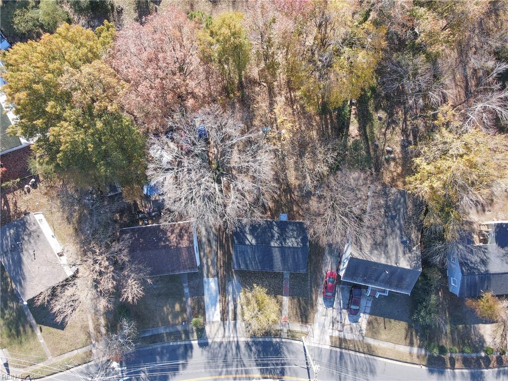 138 Weaver RD E