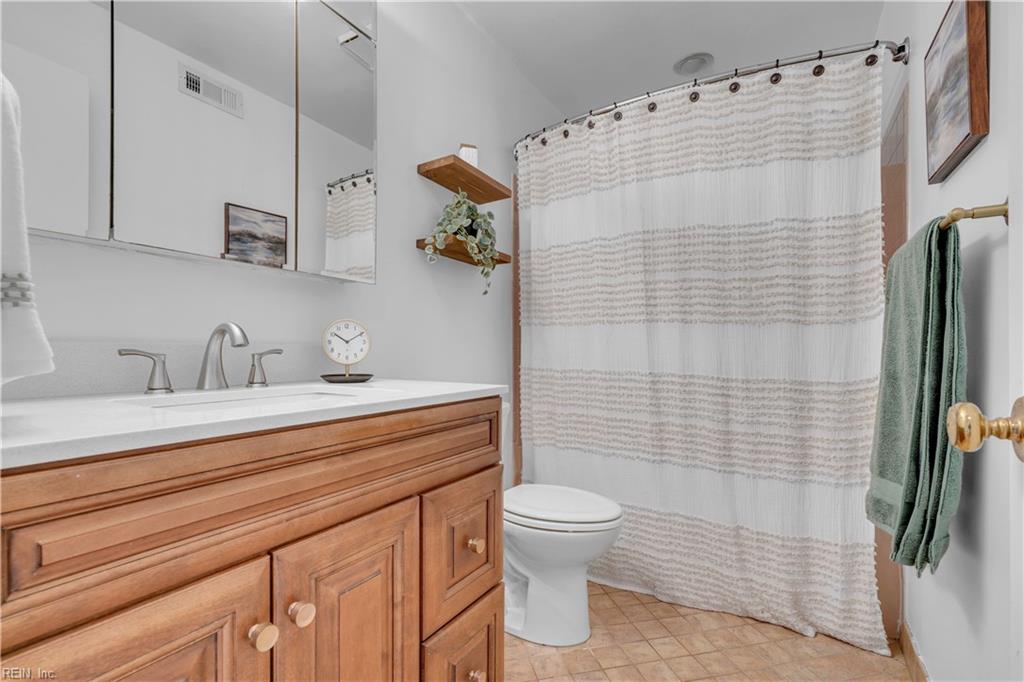 2101 Cutler RDG