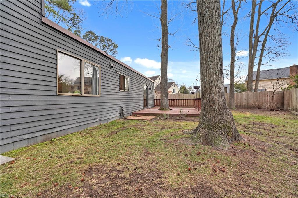 2101 Cutler RDG