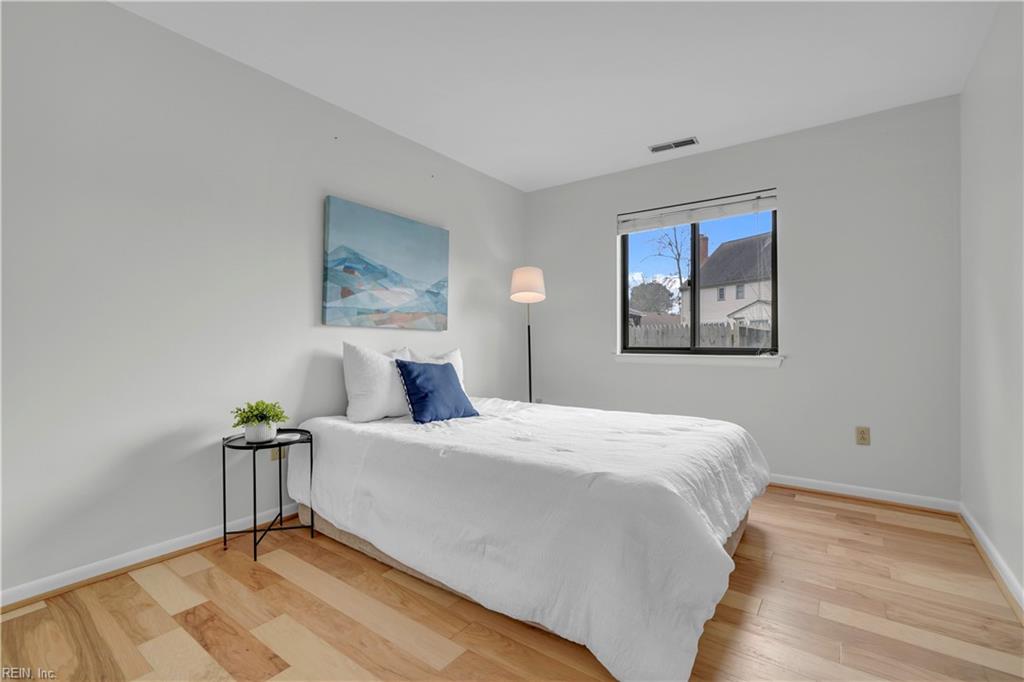 2101 Cutler RDG