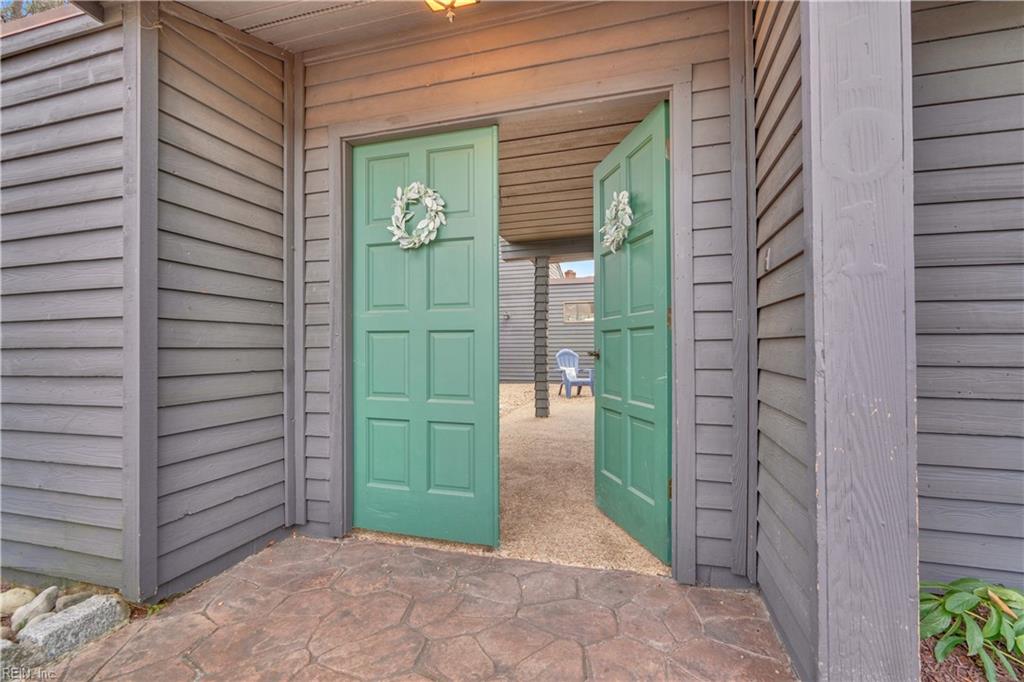 2101 Cutler RDG