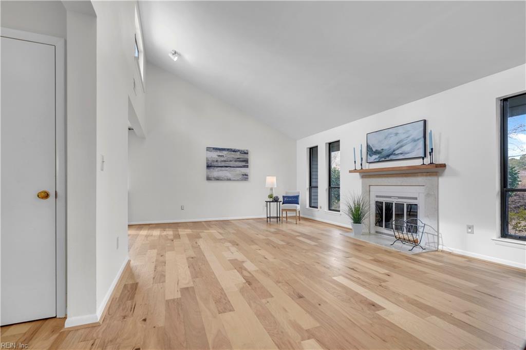 2101 Cutler RDG