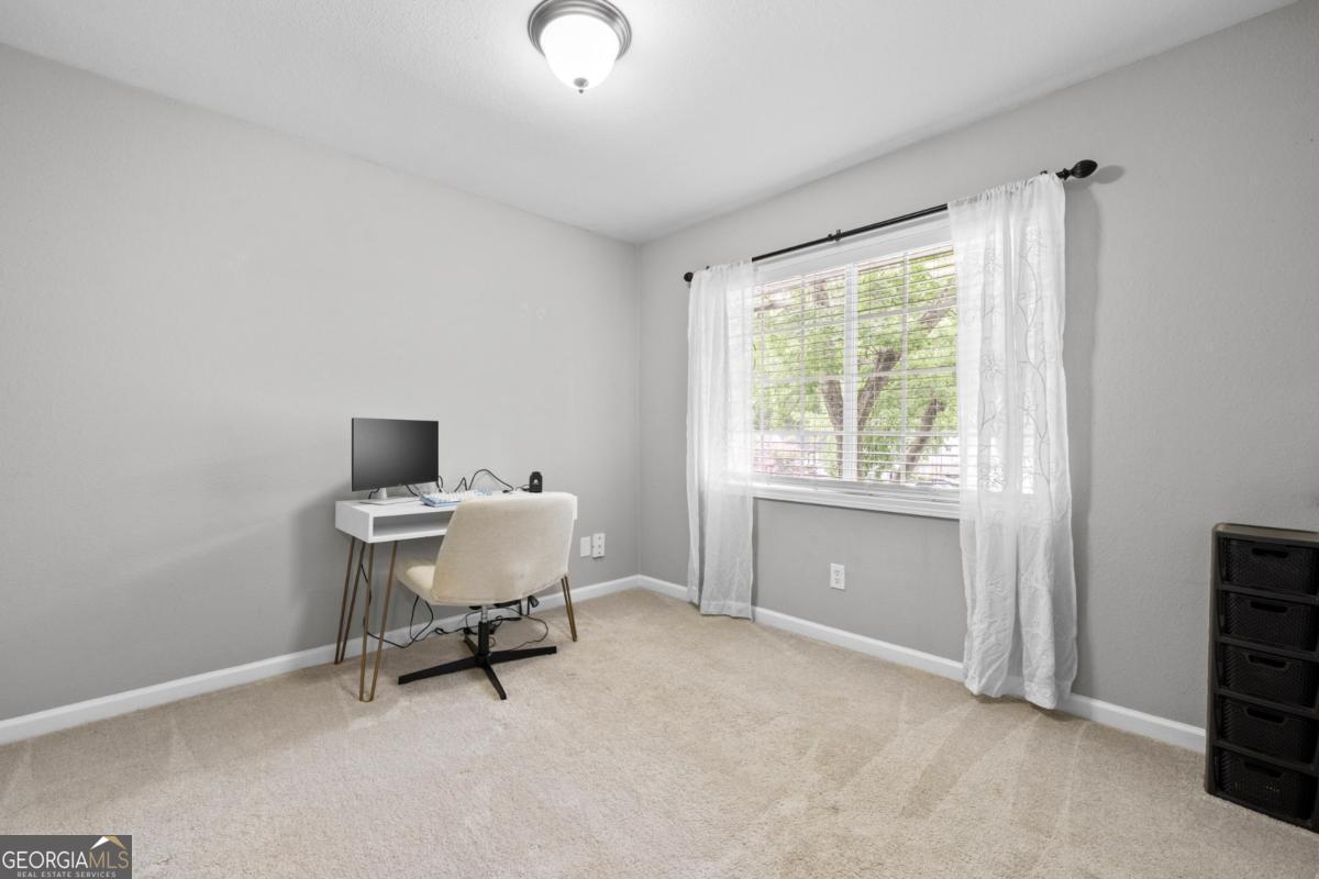 6940 Roswell Road # 21A