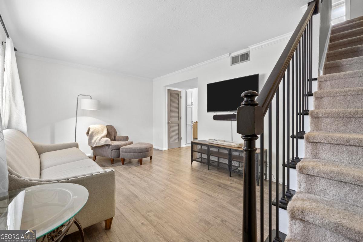 6940 Roswell Road # 21A