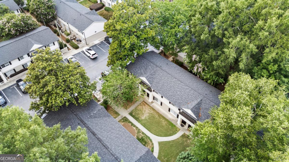 6940 Roswell Road # 21A