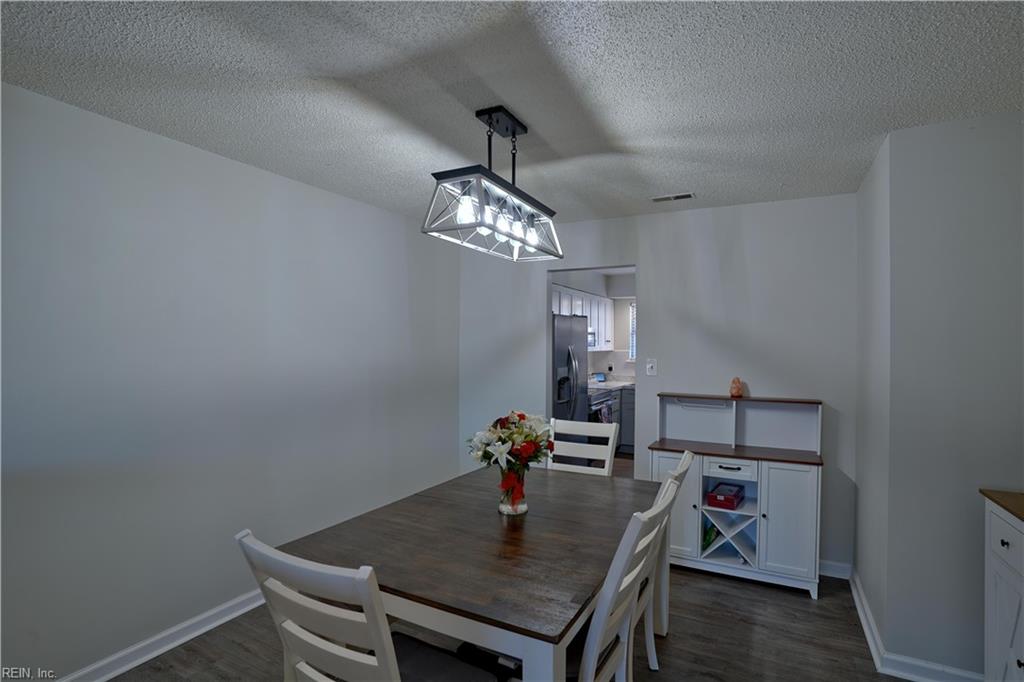 1803 Olde Buckingham RD