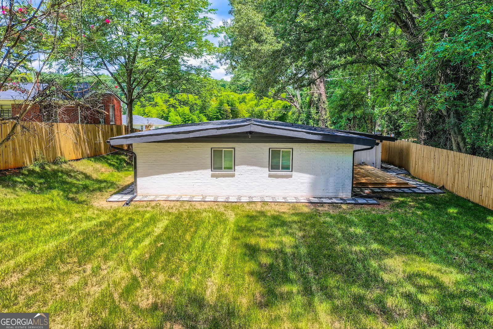2047 Boulderview Drive SE