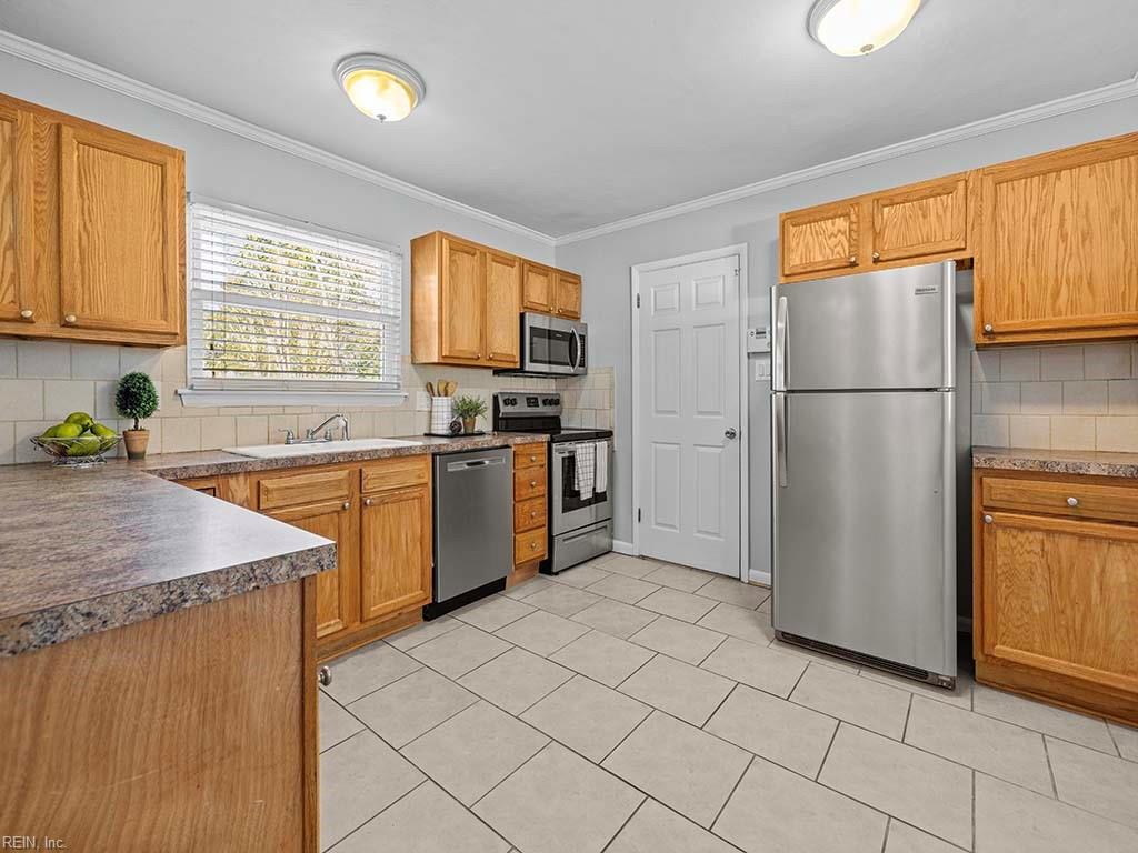 601 Putnam RD