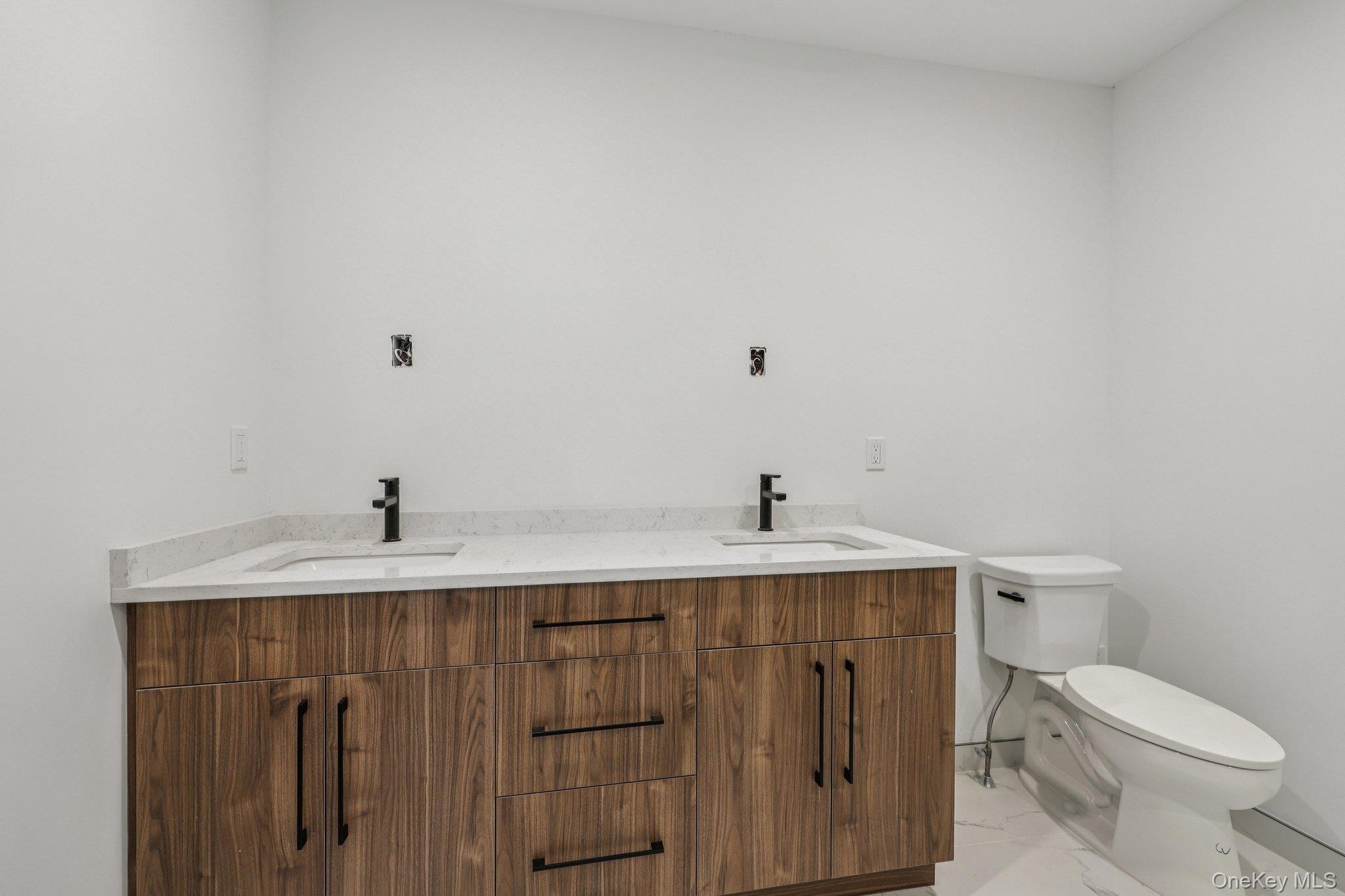 325 Manville Road Unit: 201