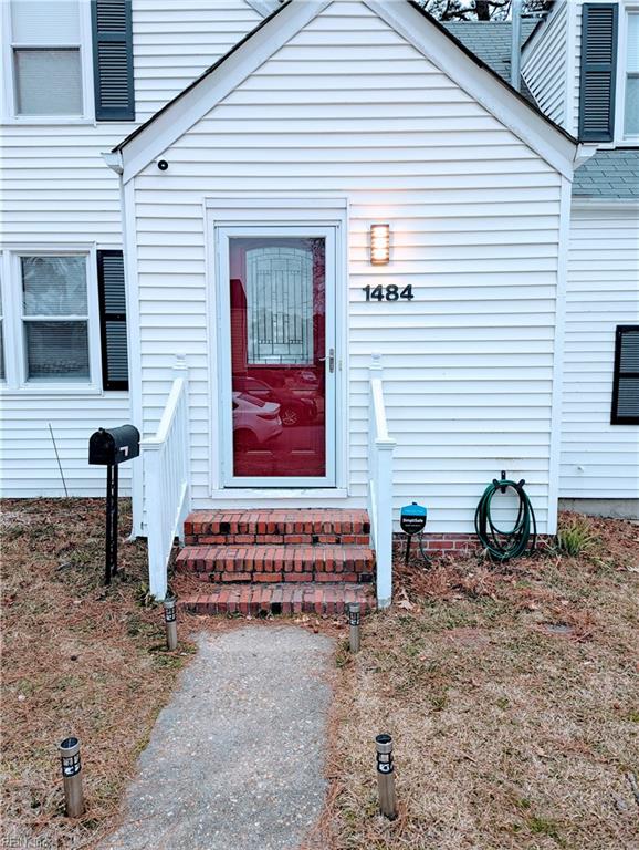 1484 Meads RD