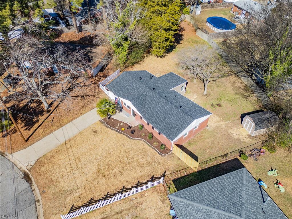 4716 Bridgeman LN