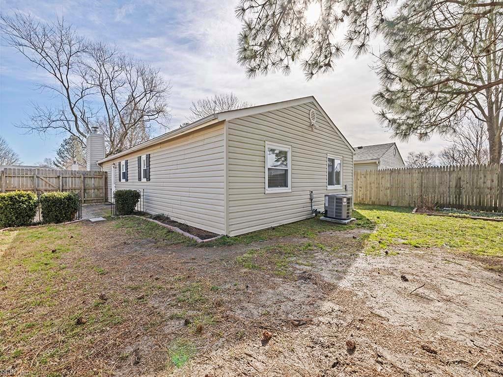 1769 Solar LN