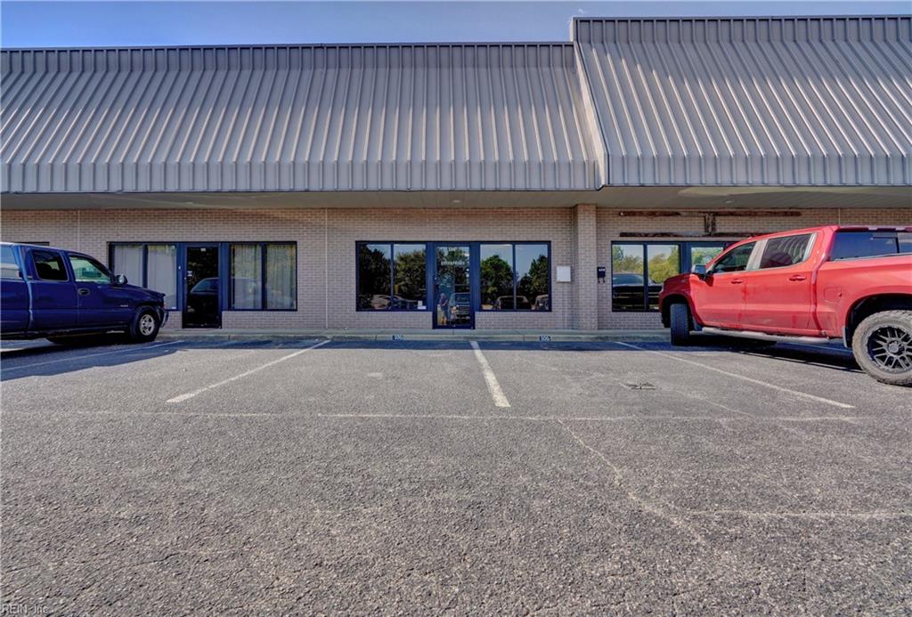 1393 London Bridge RD 106