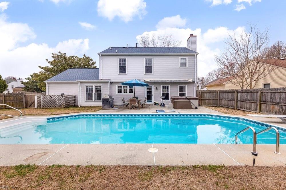 1850 Bloomfield DR