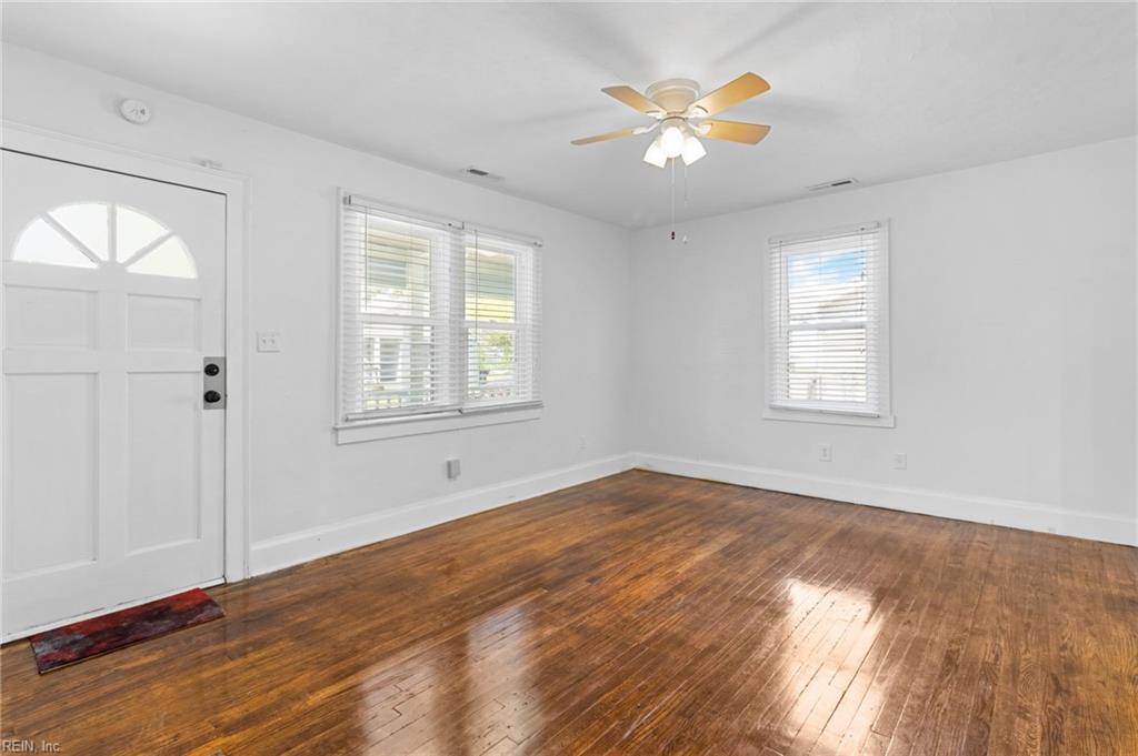 52 Harris RD