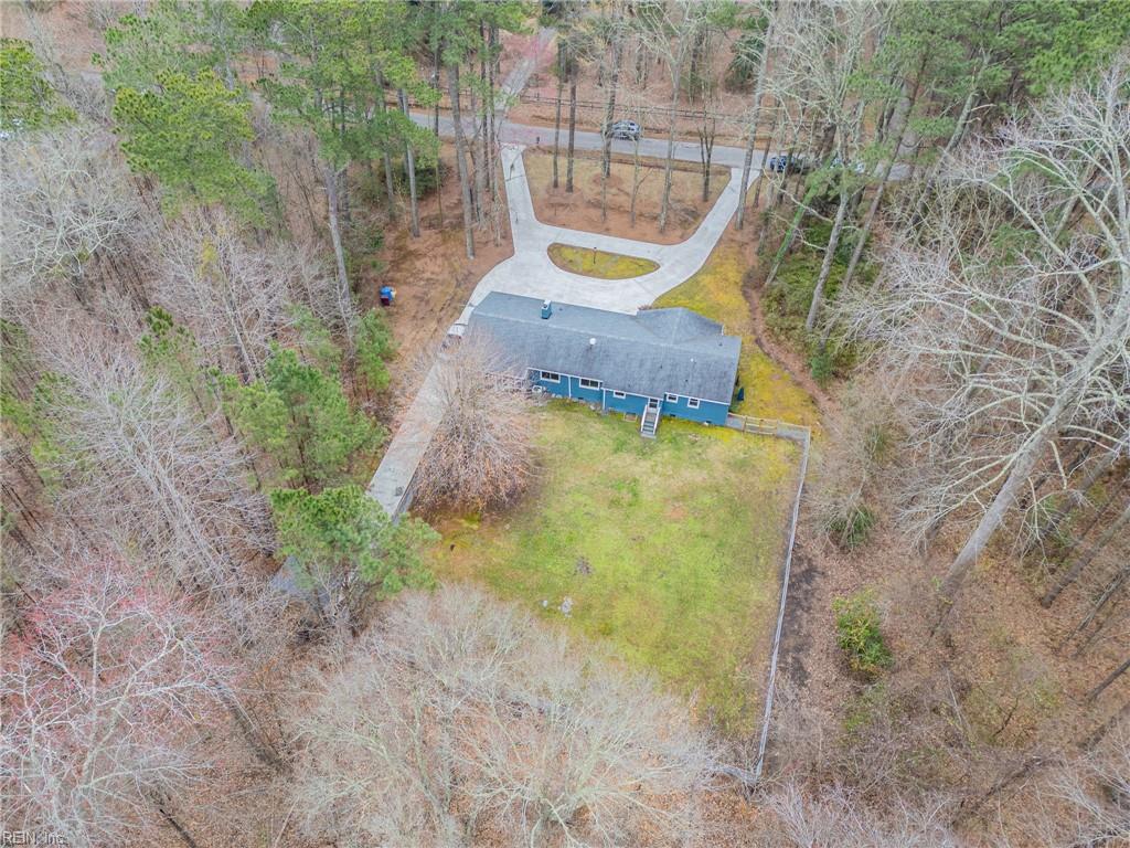5616 Willow Lake RD
