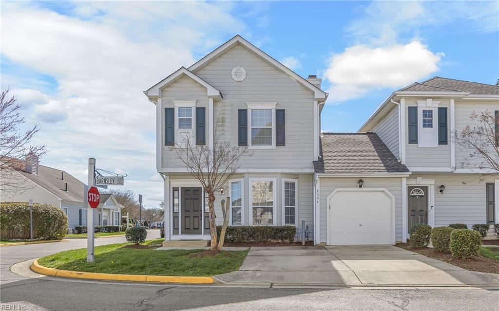 2304 Barnsely CT