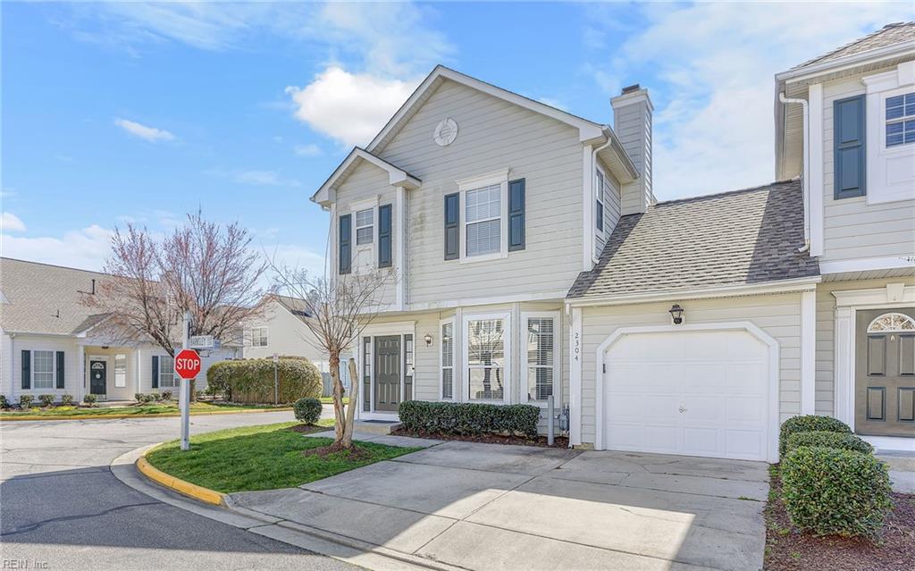 2304 Barnsely CT