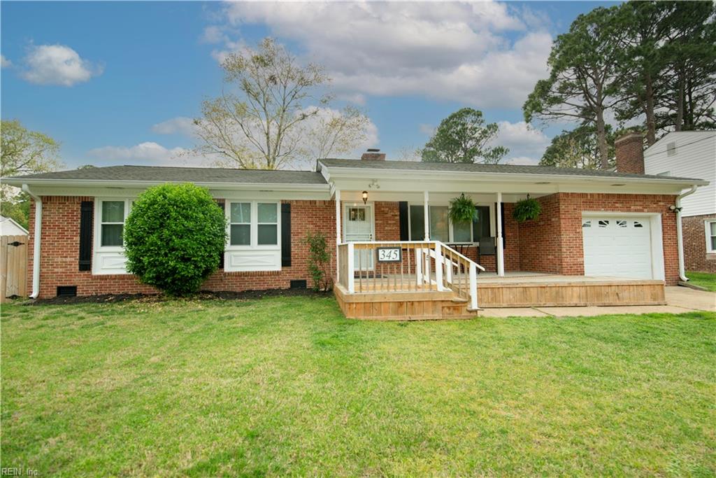 345 E Chickasaw RD