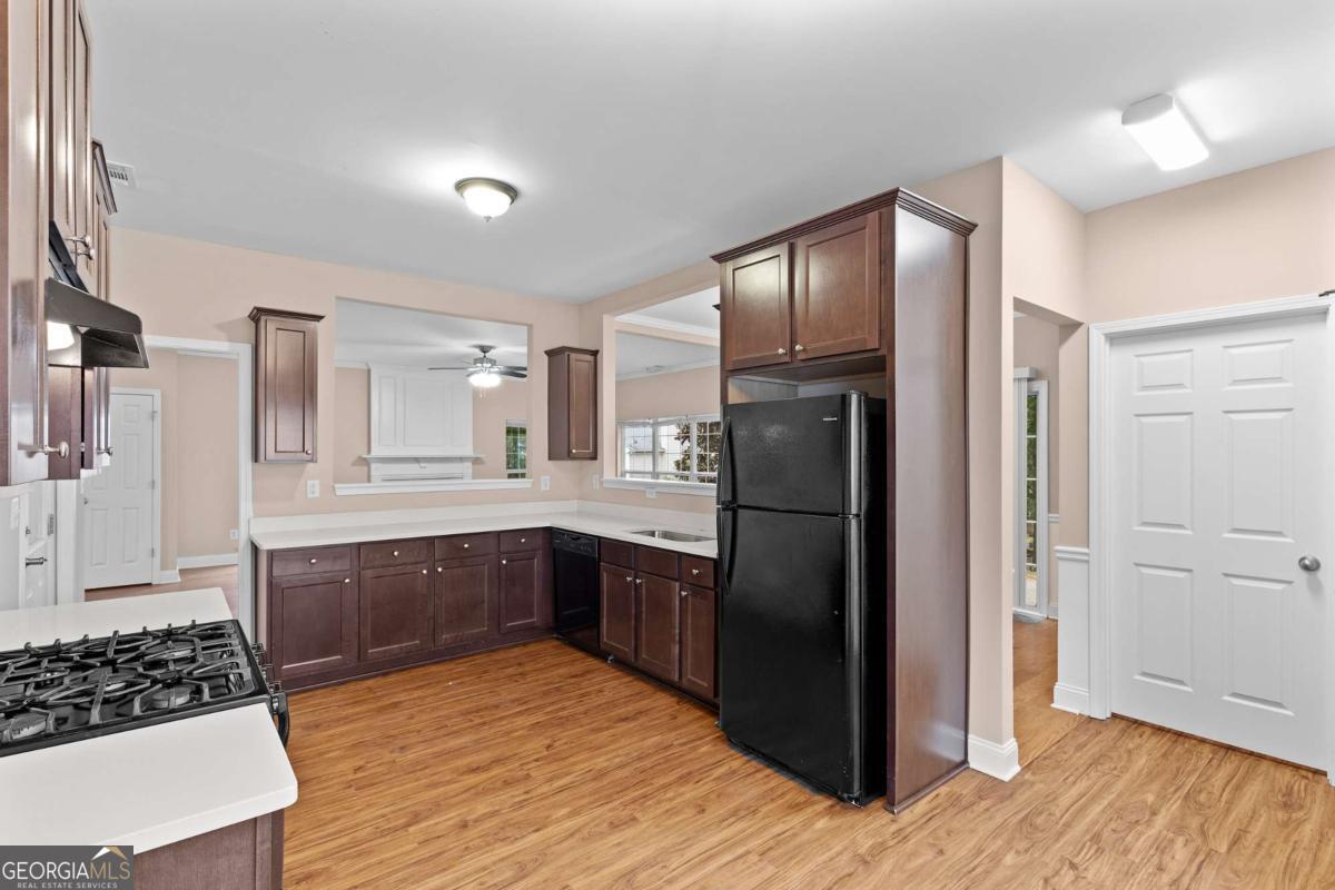 13581 Weycroft Circle