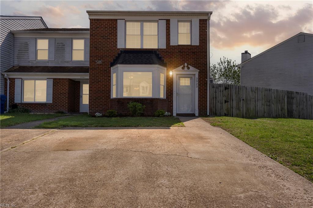 3923 Lantana PL