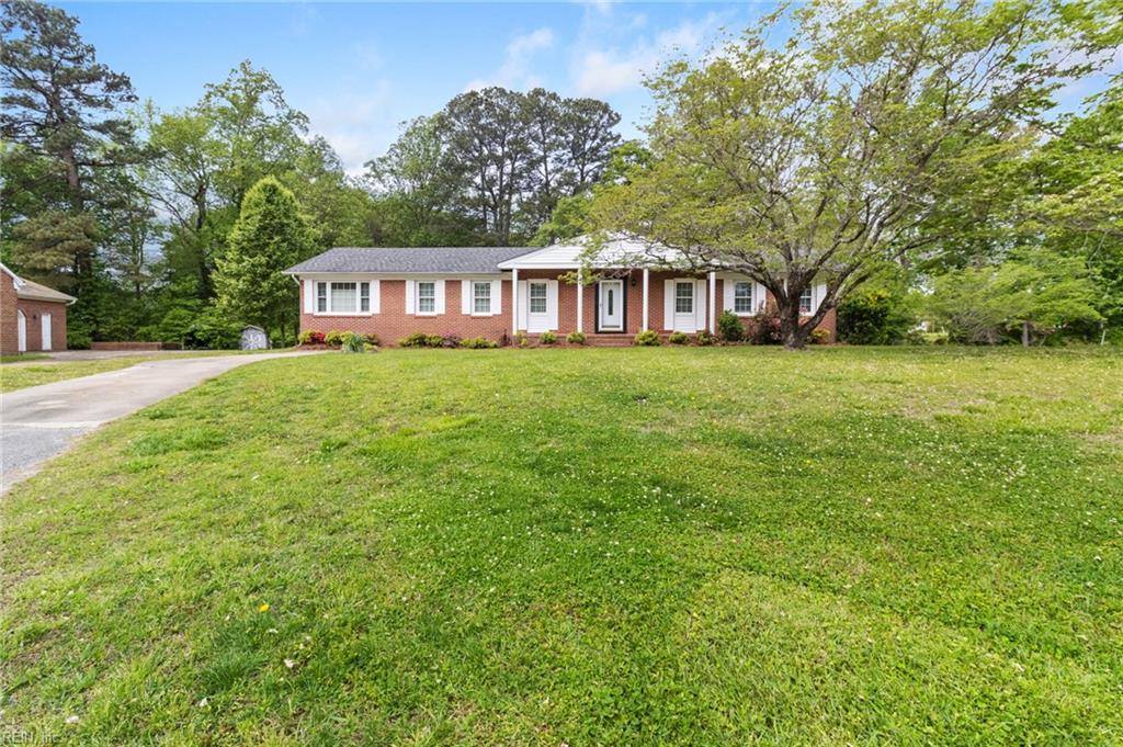 1532 Forest Glen CIR