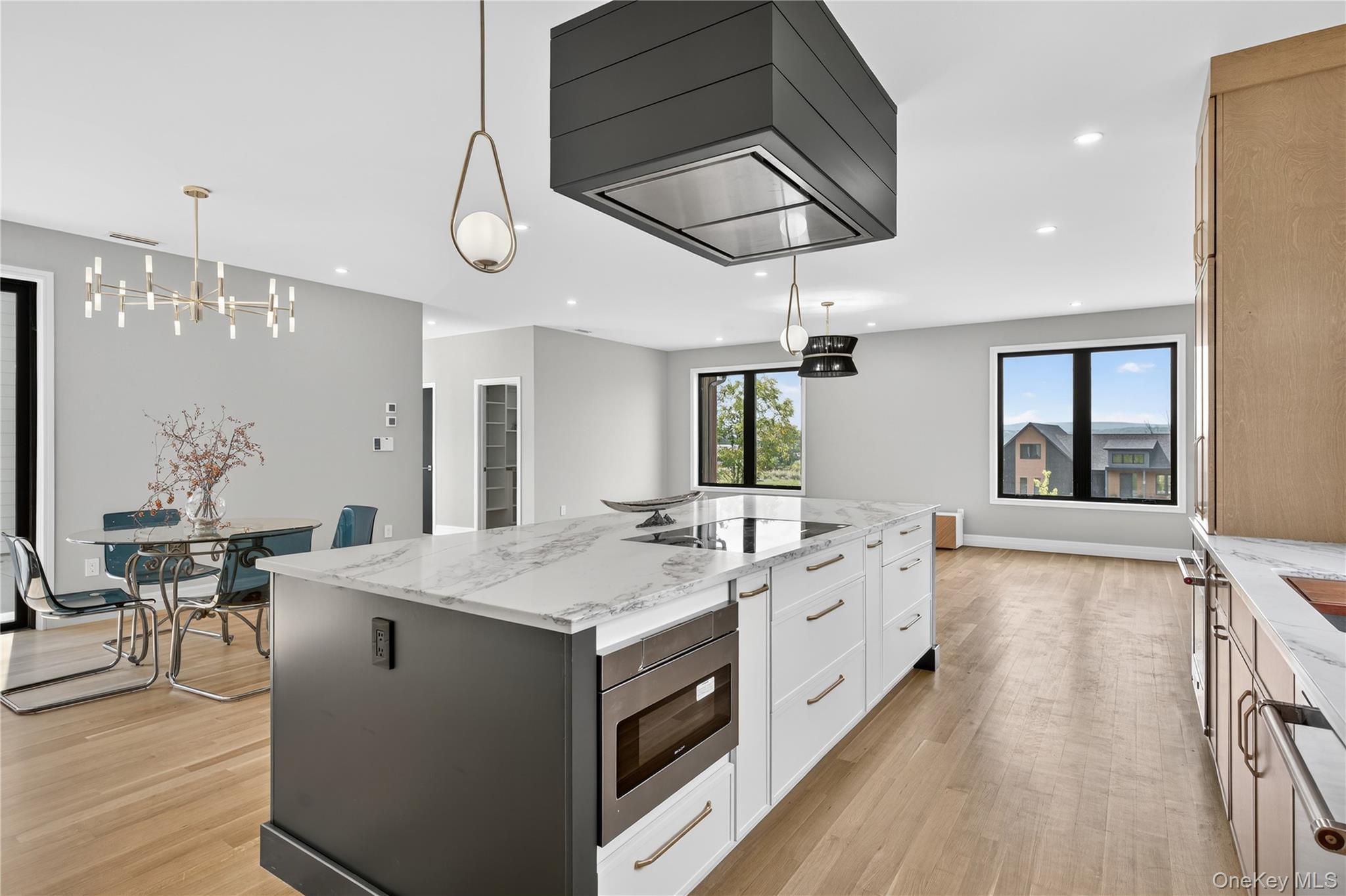 14 Warwick Isle Boulevard