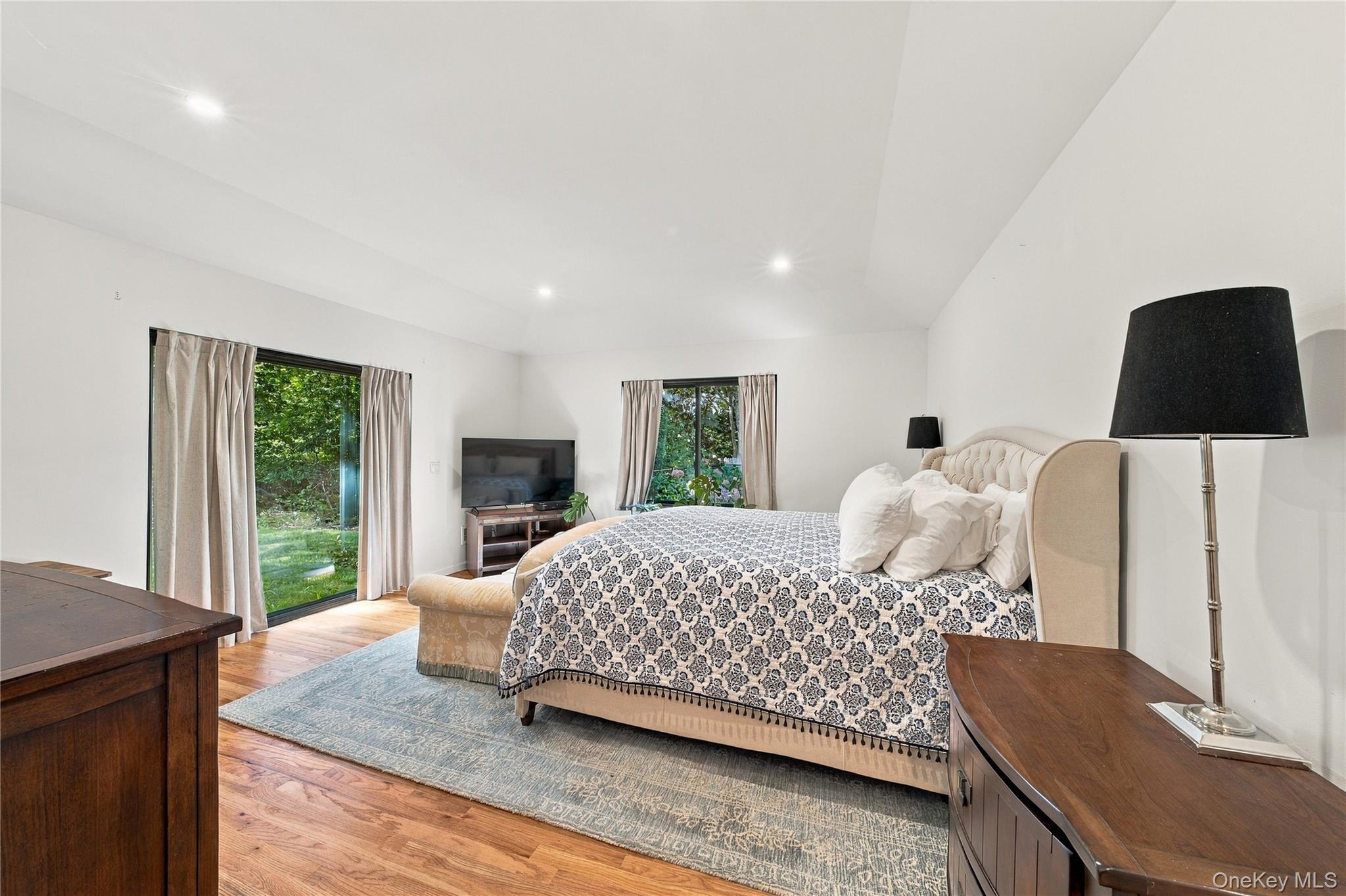 7 Bridle Path