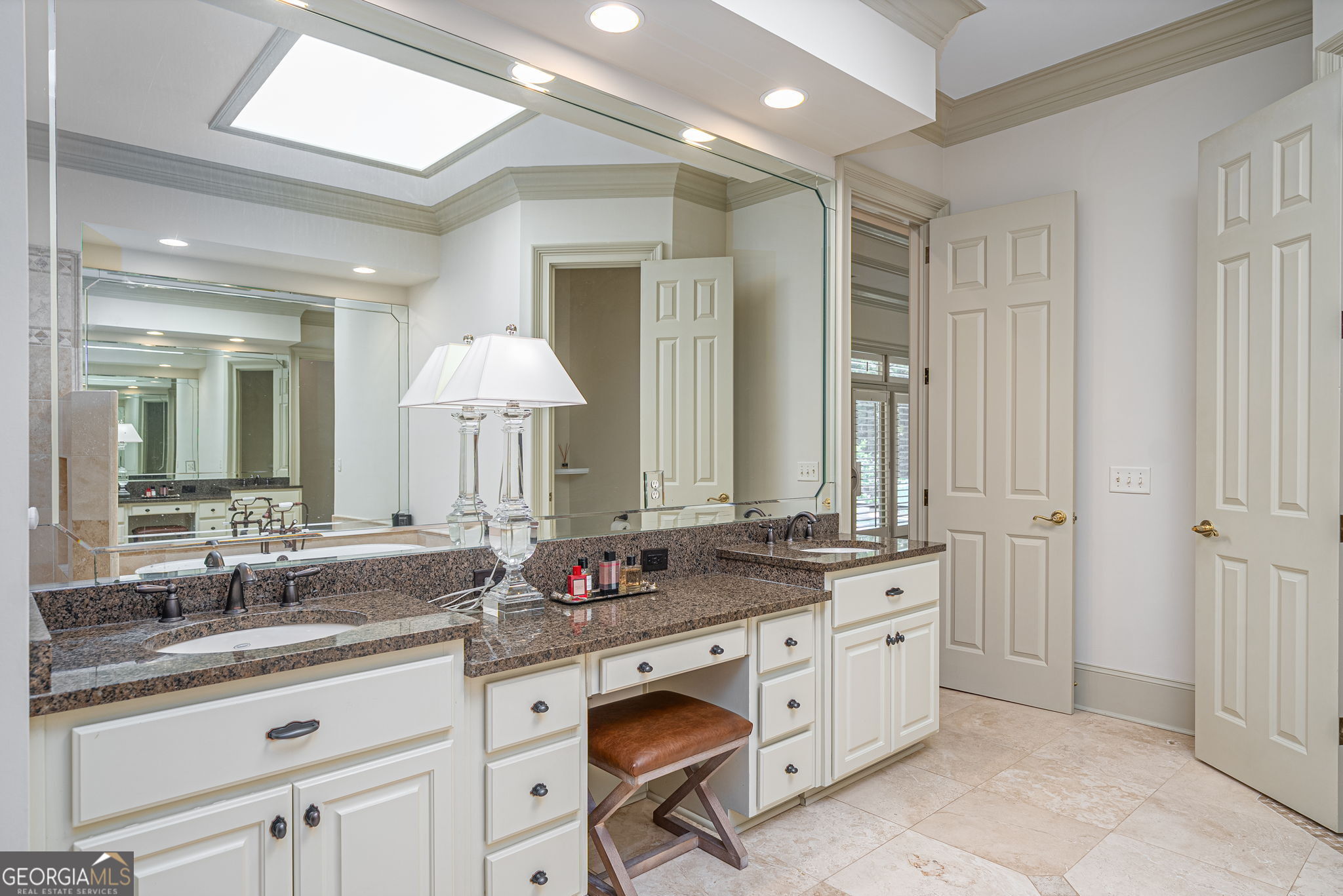 26 Little Comfort Road