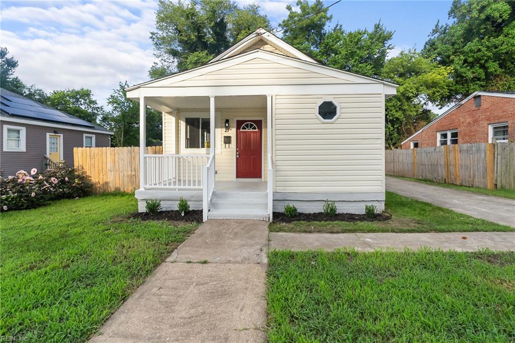 21 W Kelly AVE