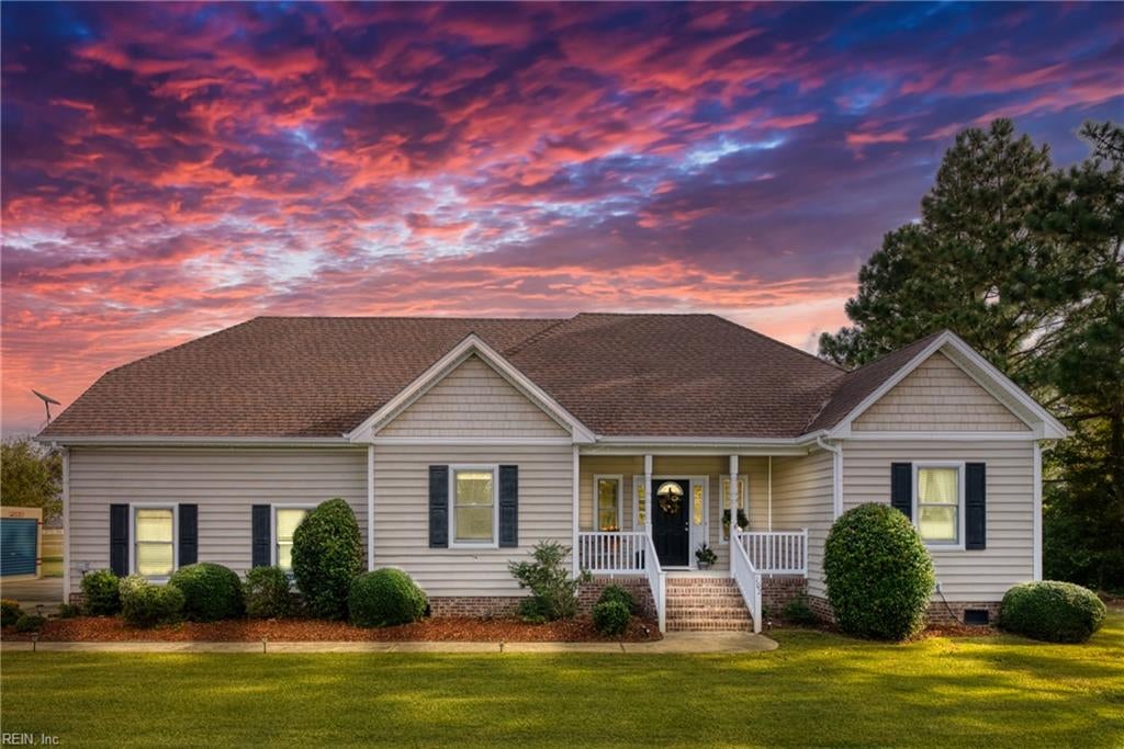 102 Bayshore Court