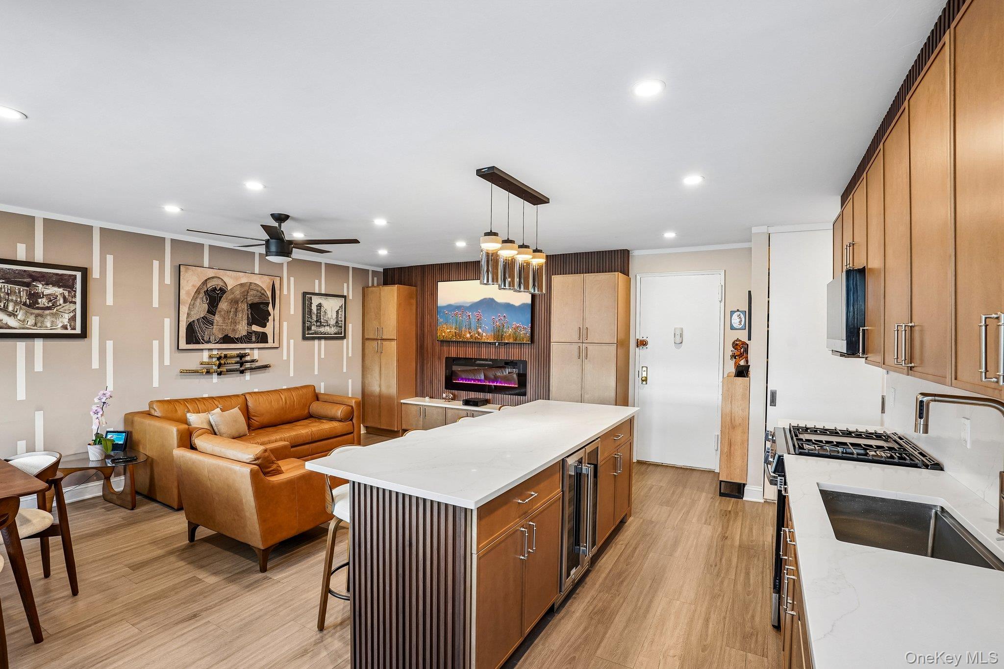 2 Bronxville Rd Rd Unit: 5D