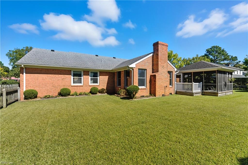 3909 Point Elizabeth DR