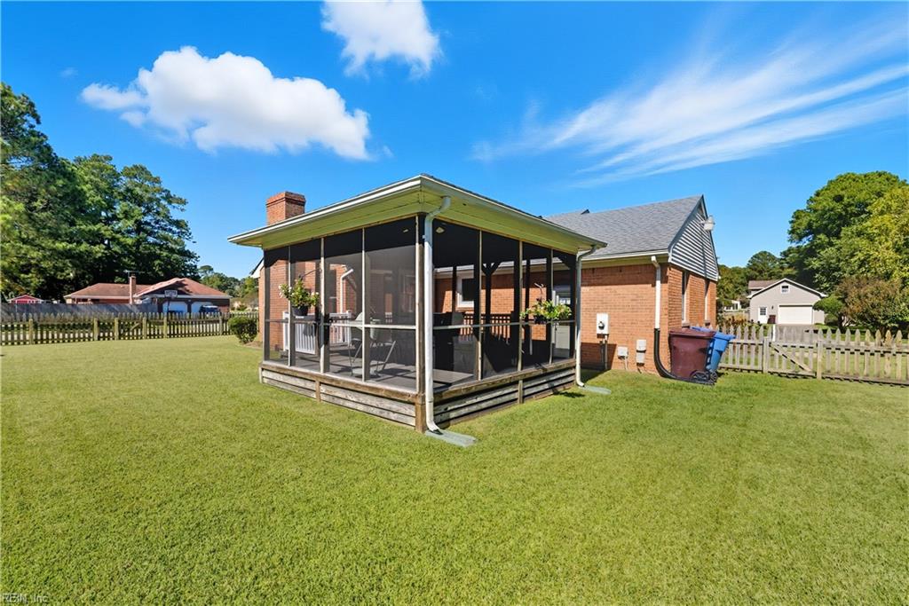 3909 Point Elizabeth DR