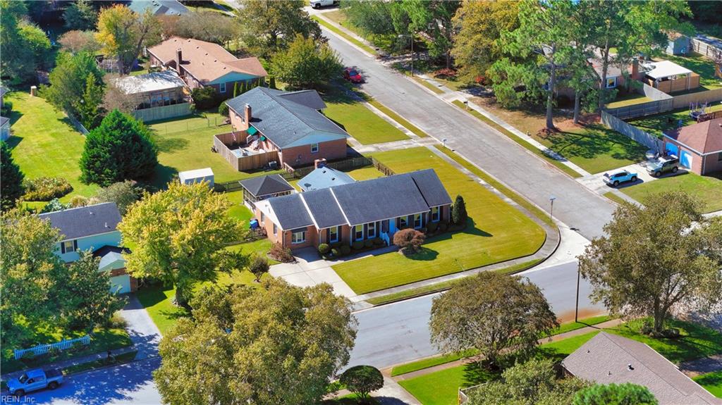 3909 Point Elizabeth DR