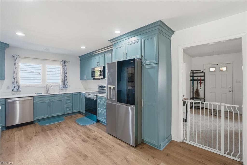 716 Summers PL