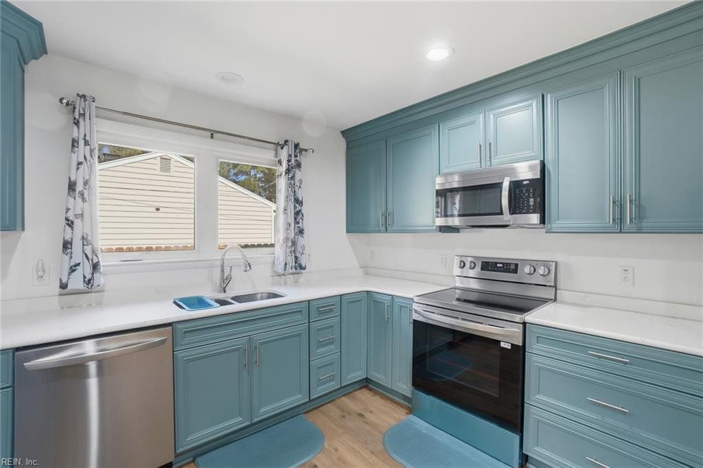 716 Summers PL