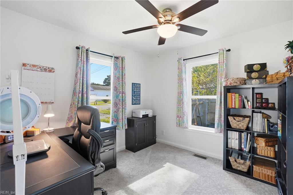 716 Summers PL