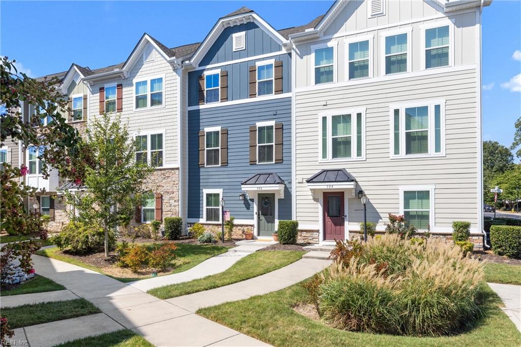 508 Clara LN