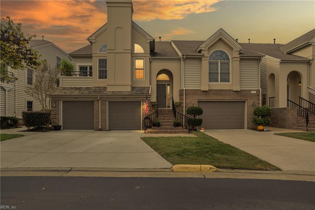 1043 Hanson WAY