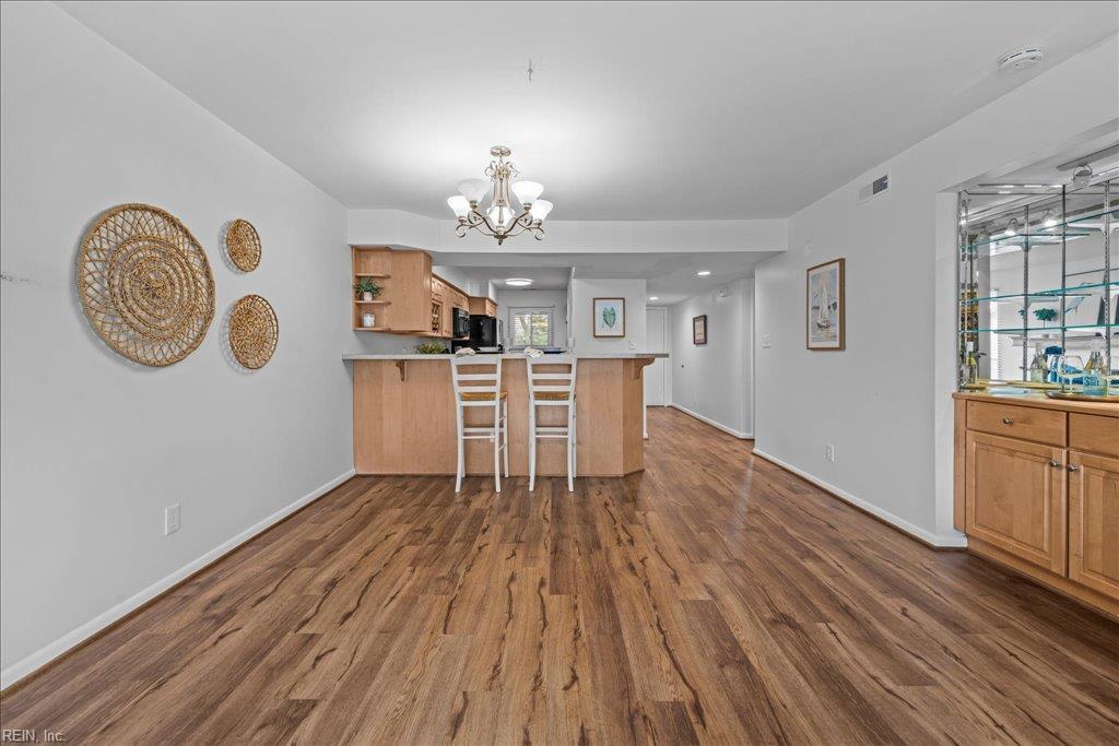 3200 Lynnhaven DR 204