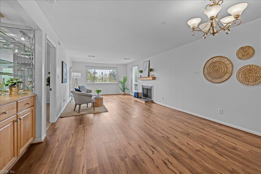 3200 Lynnhaven DR 204