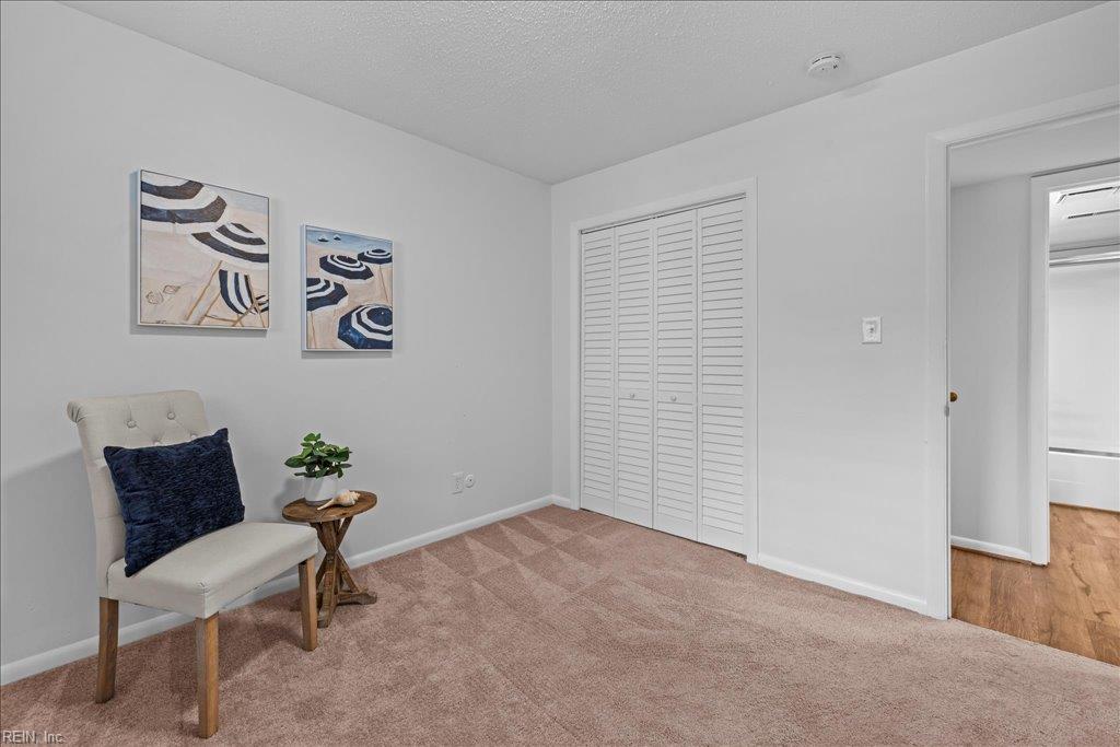 3200 Lynnhaven DR 204