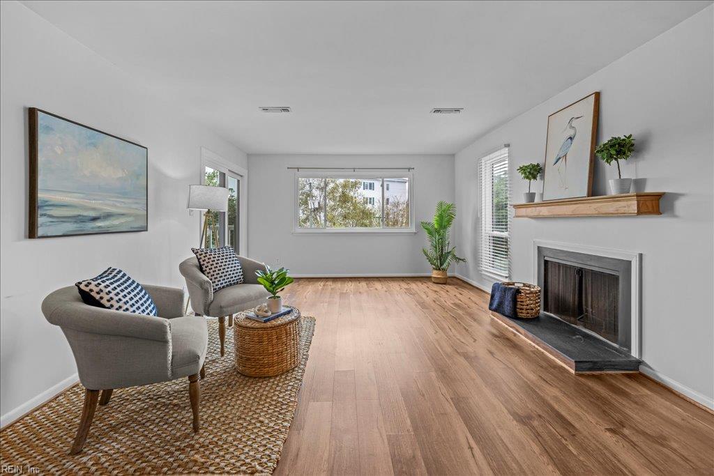 3200 Lynnhaven DR 204