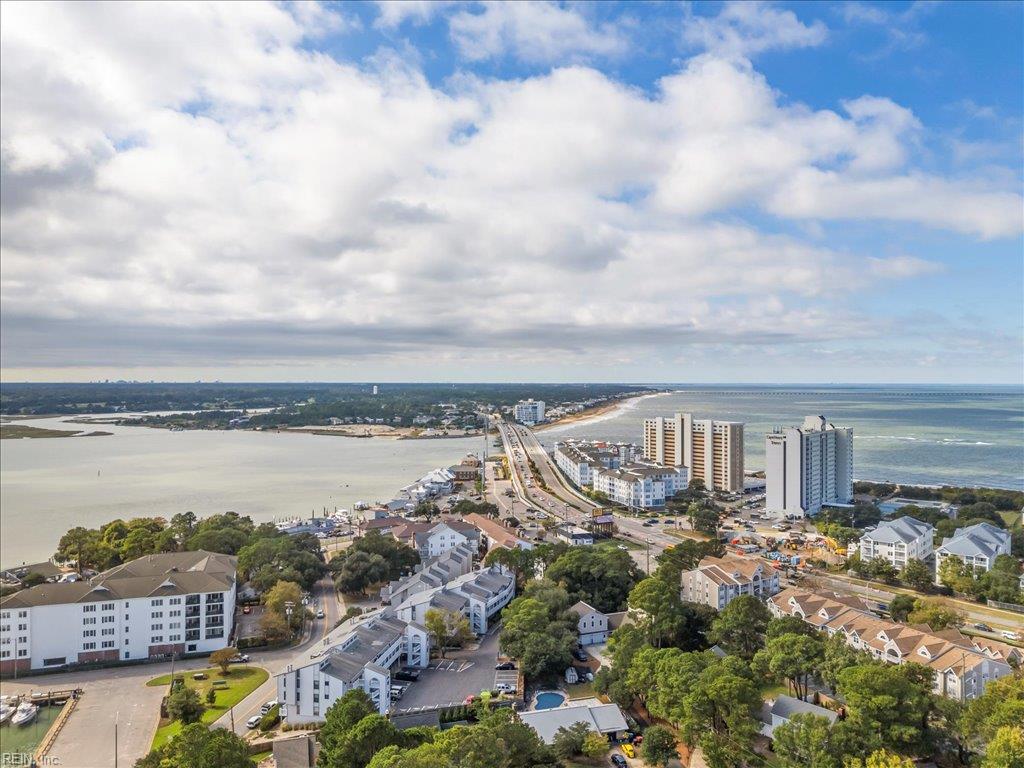 3200 Lynnhaven DR 204