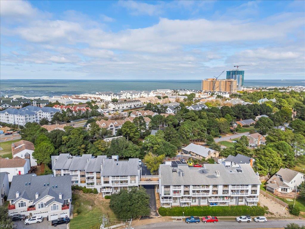 3200 Lynnhaven DR 204