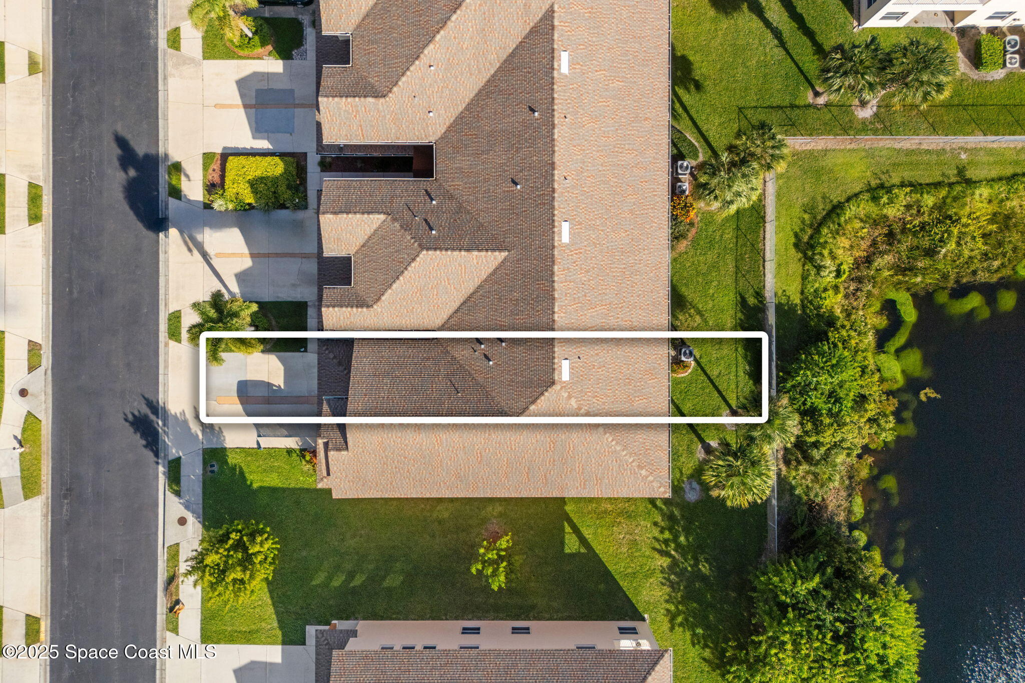 1035 Venetian Drive, 105