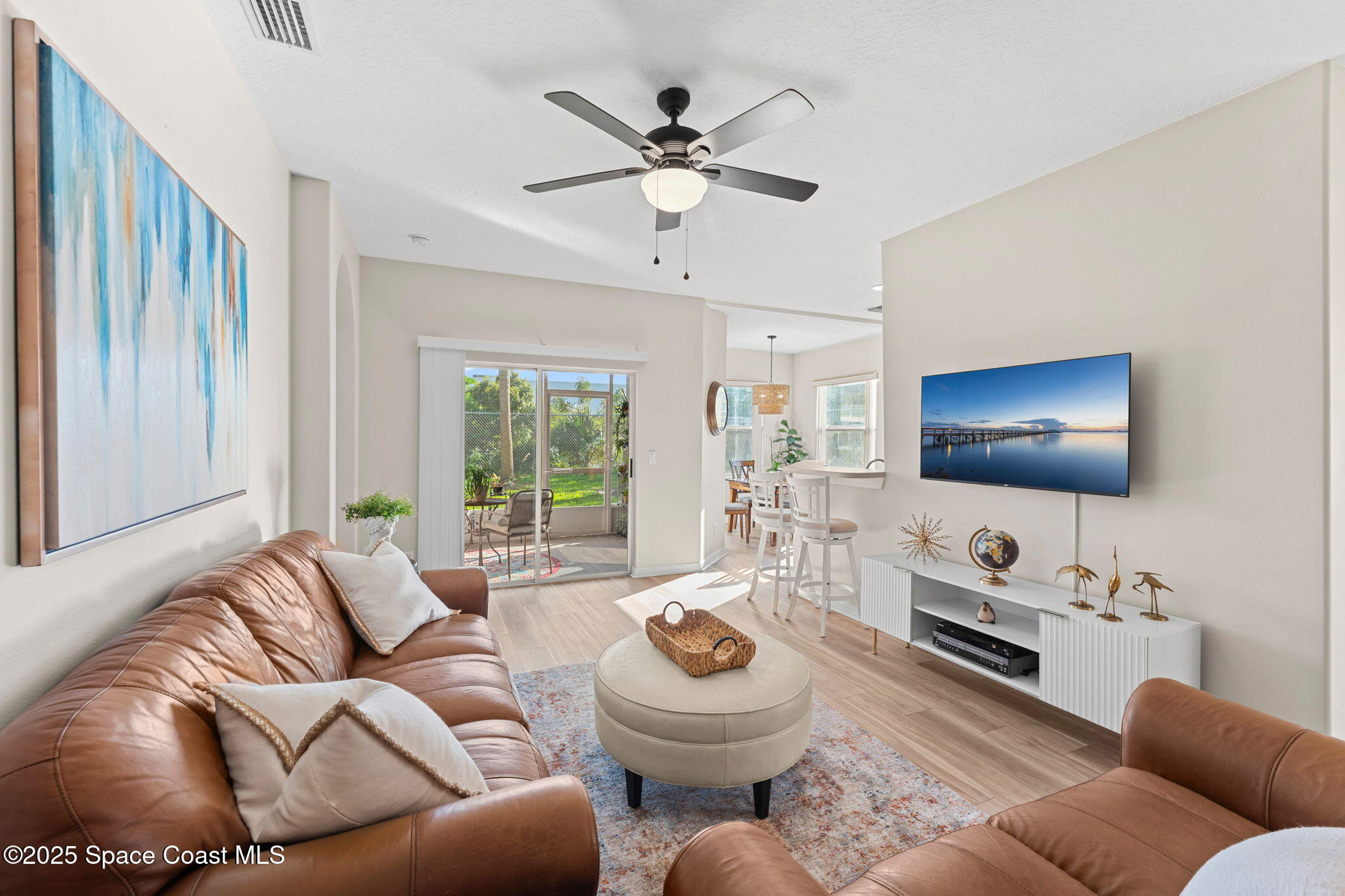 1035 Venetian Drive, 105